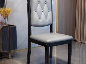 Solid Wood Back Chair – Modern Northern European Dining Elegance